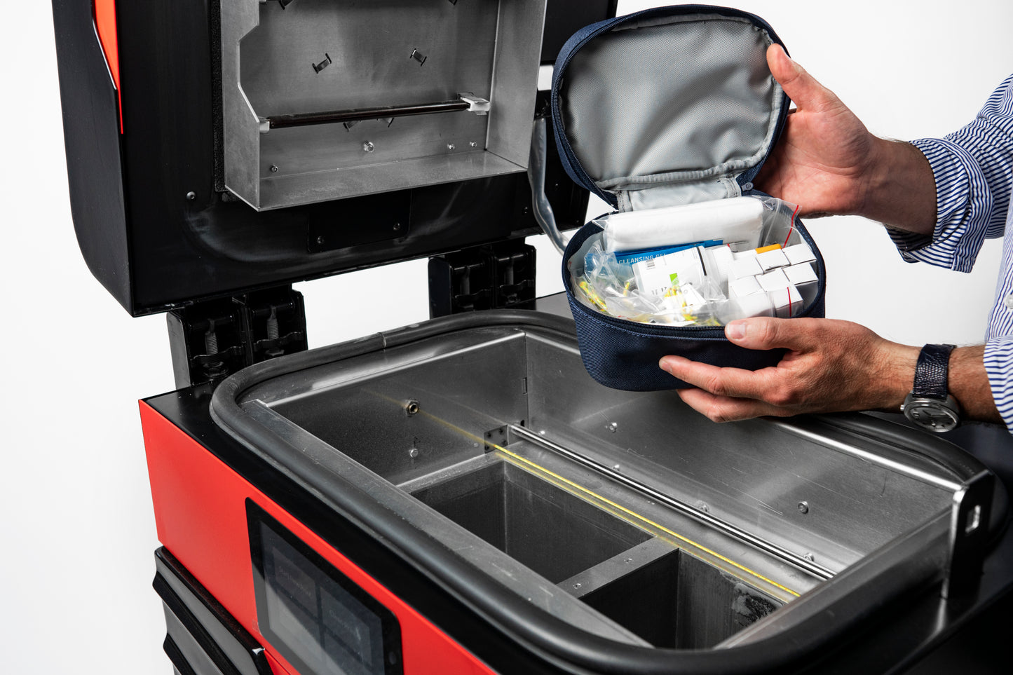 SINTERIT DEDICATED POWDER TOOLS: Zubehör und Werkzeugset für das Pulvermanagement, Nachbearbeitung der 3D-Drucke und Wartung